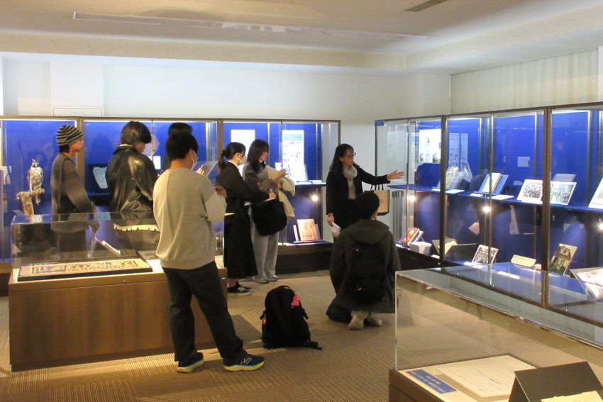 【国際】博物館で授業02