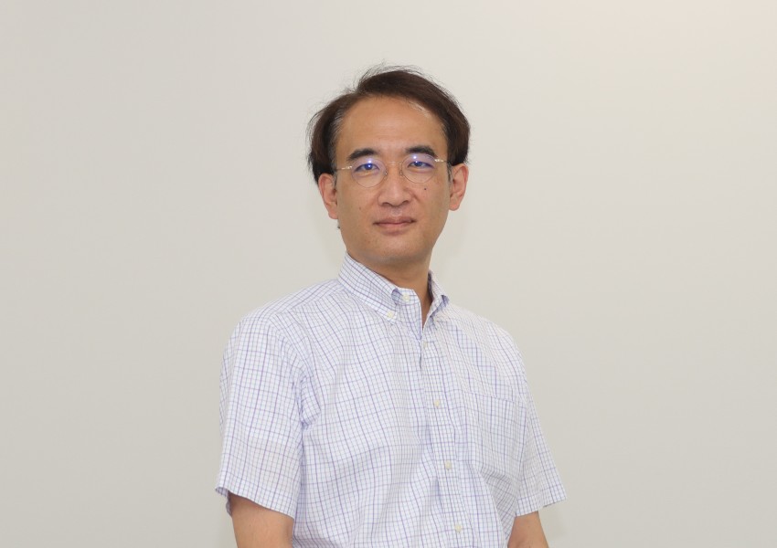 岡本　肇