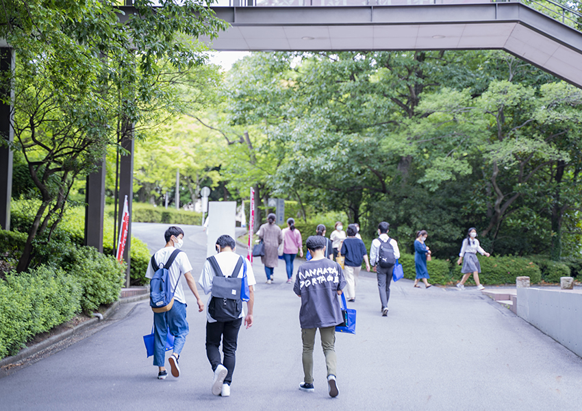 キャンパスツアー