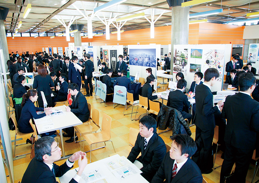 学内業界研究会