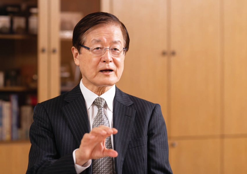 中部大学長 竹内芳美