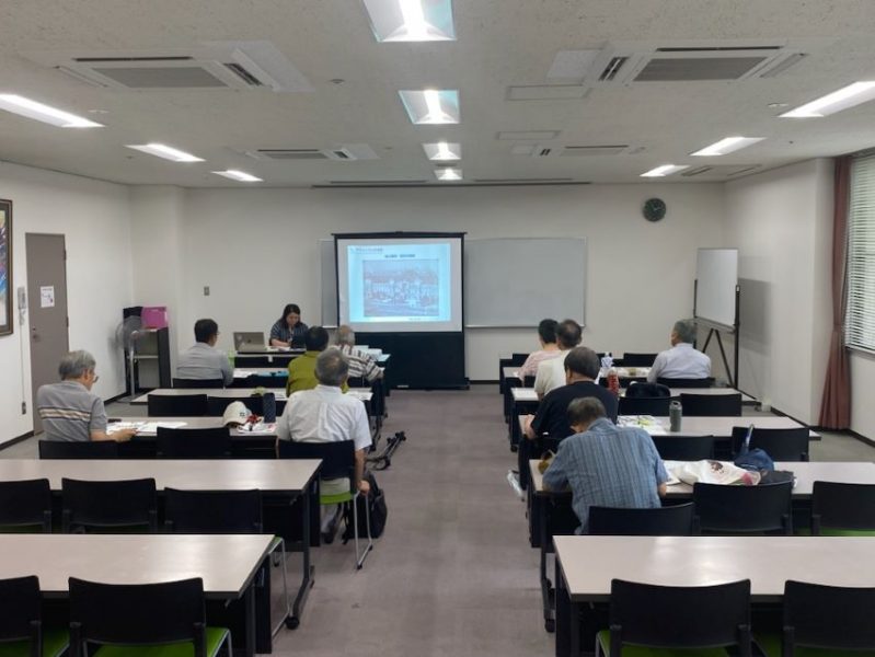 「昭和期日本のサラリーマン論」講座の様子1