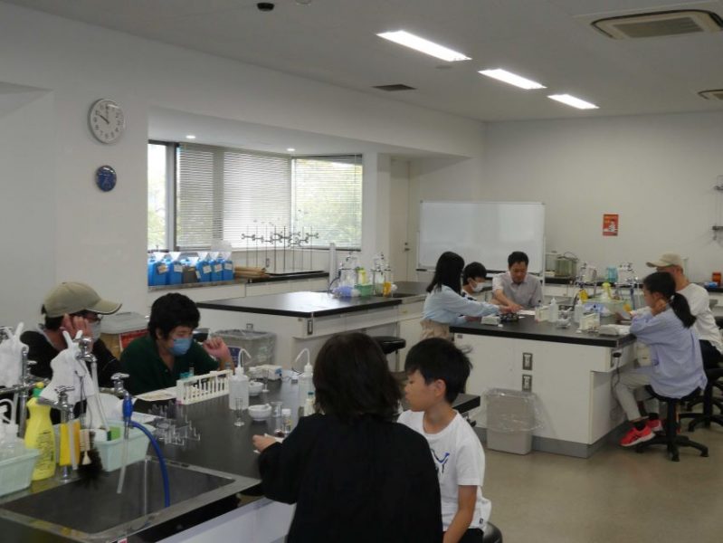 2024秋化学実験講座の様子3