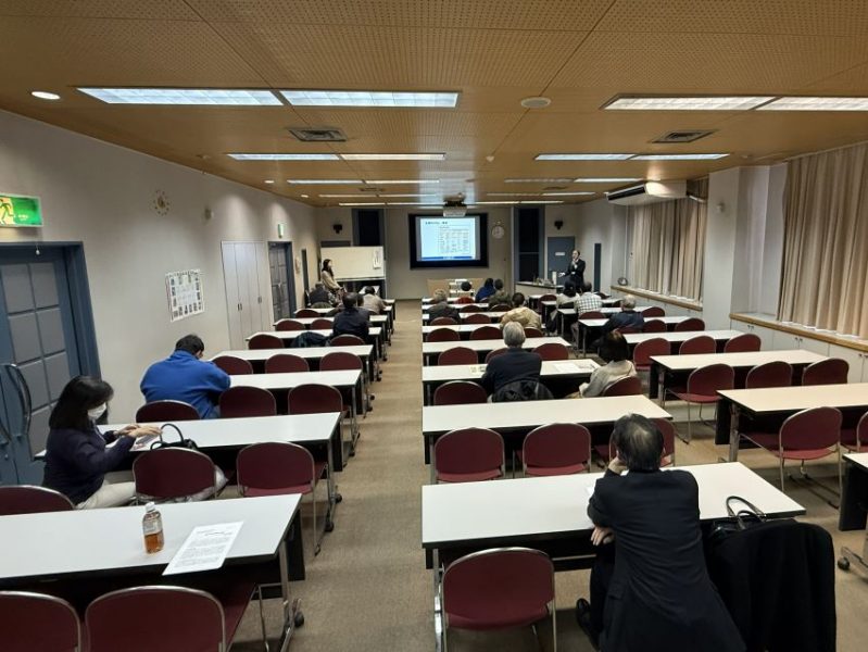 「日本の伝統的酒造りとお酒の話」講座全体の様子