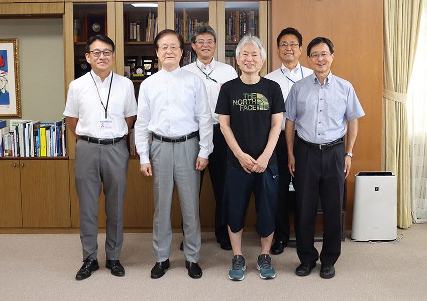 学長表敬訪問