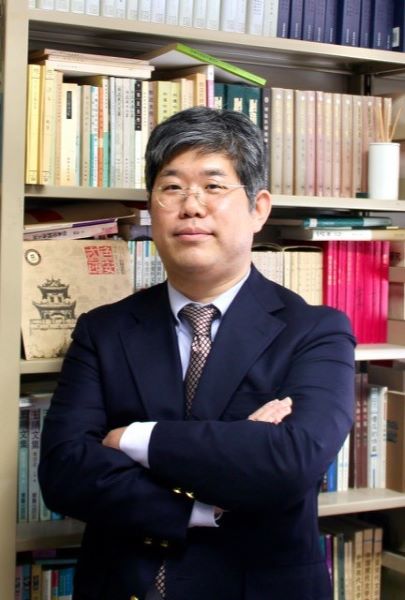 【国際】教員紹介