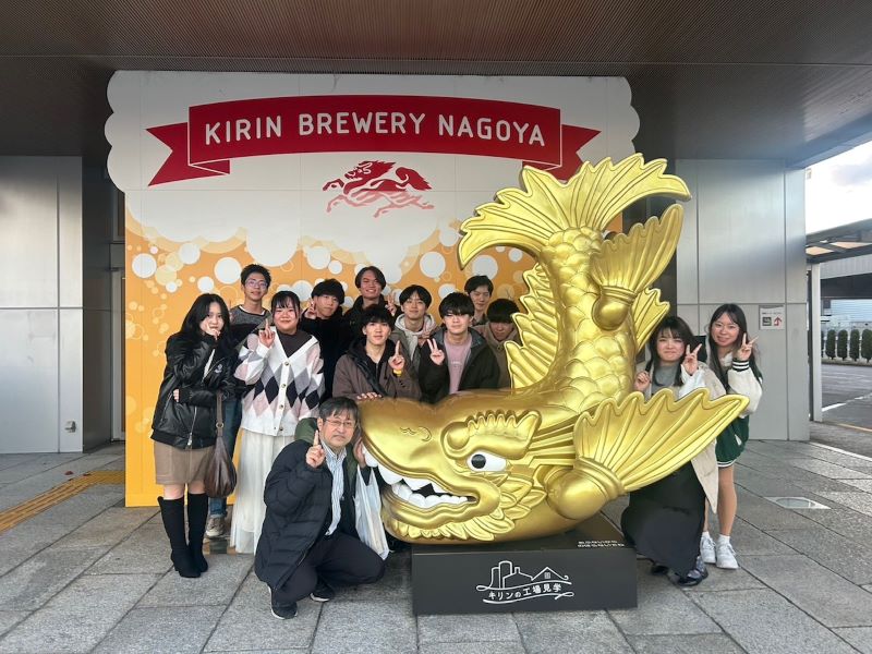キリンビール工場金のしゃちほこ記念写真