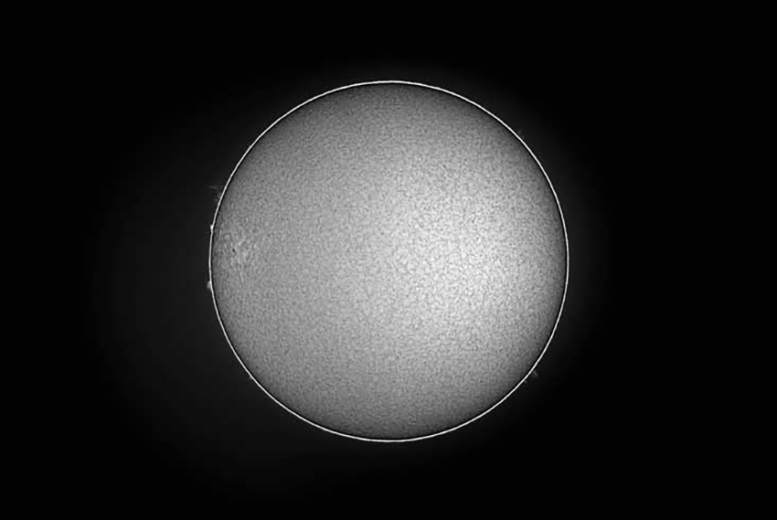 太陽（Hα光、1億5000万km）