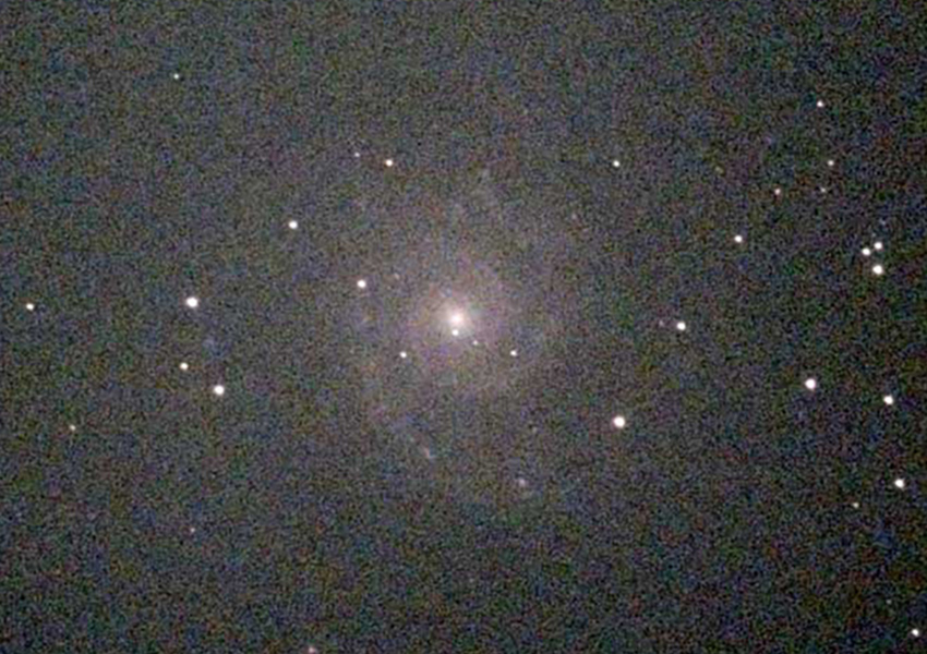 M74（系外銀河、3,500万光年） 
