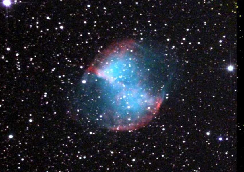 M27（亜鈴状星雲、1,235光年） 
