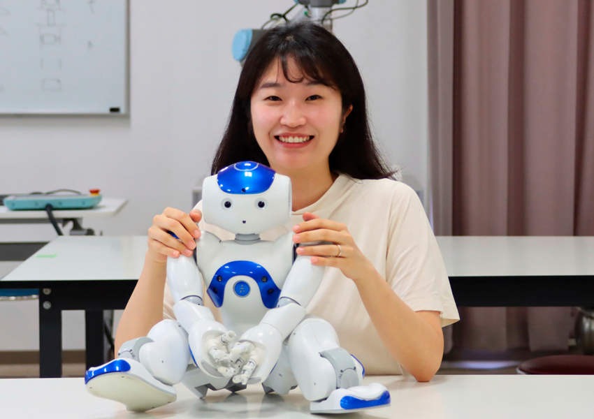 イ先生サムネイル