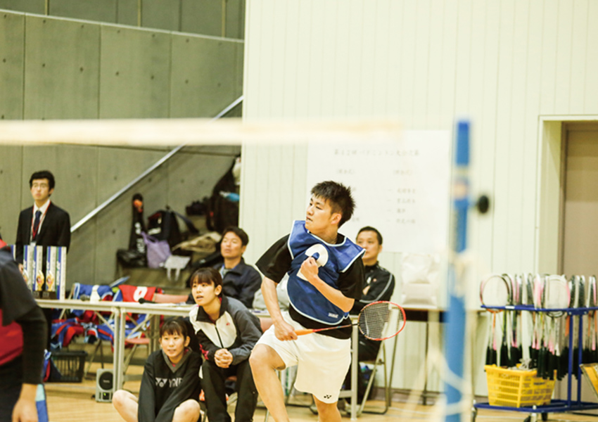 バドミントン大会