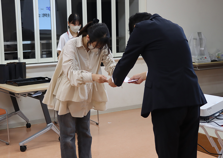 表彰式の様子