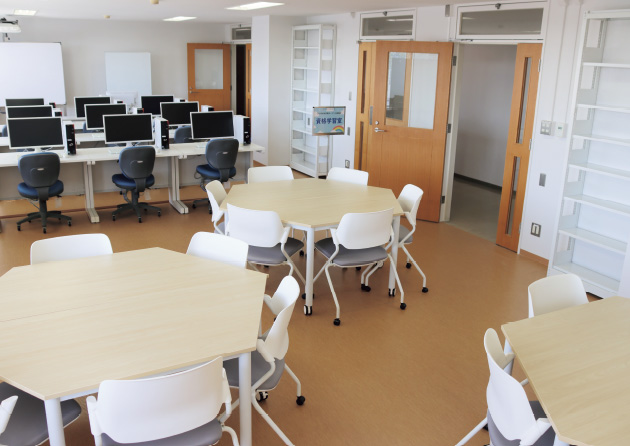 企業担当者から質問や感想が多数寄せられました