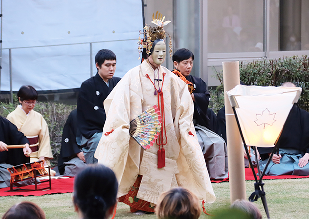 過去に行われた能楽鑑賞会の様子②